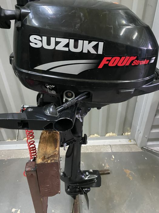 Лодочный мотор SUZUKI DF 2.5