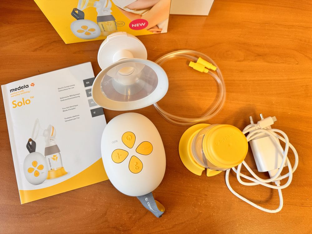 Молокоотсос MEDELA SOLO