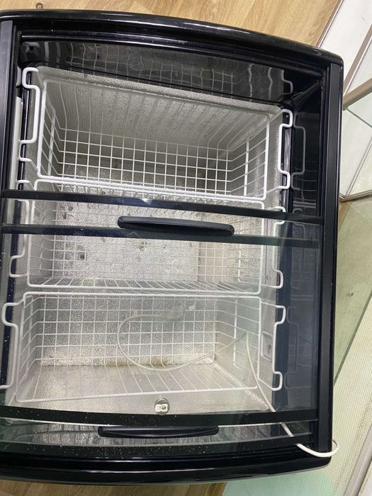 Морозильний лар професійний для торгівлі і зберігання JUKA M200S