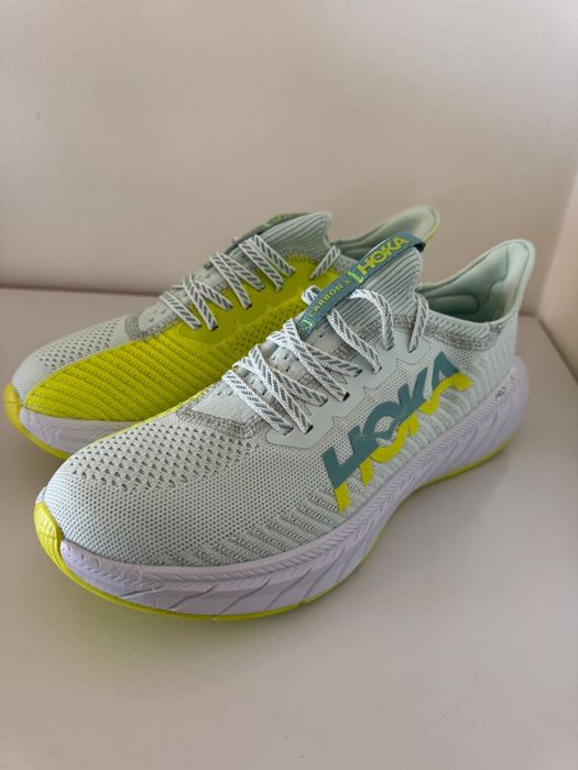 Ténis running Hoka Carbon x3 Tam 43 1 /3 novos