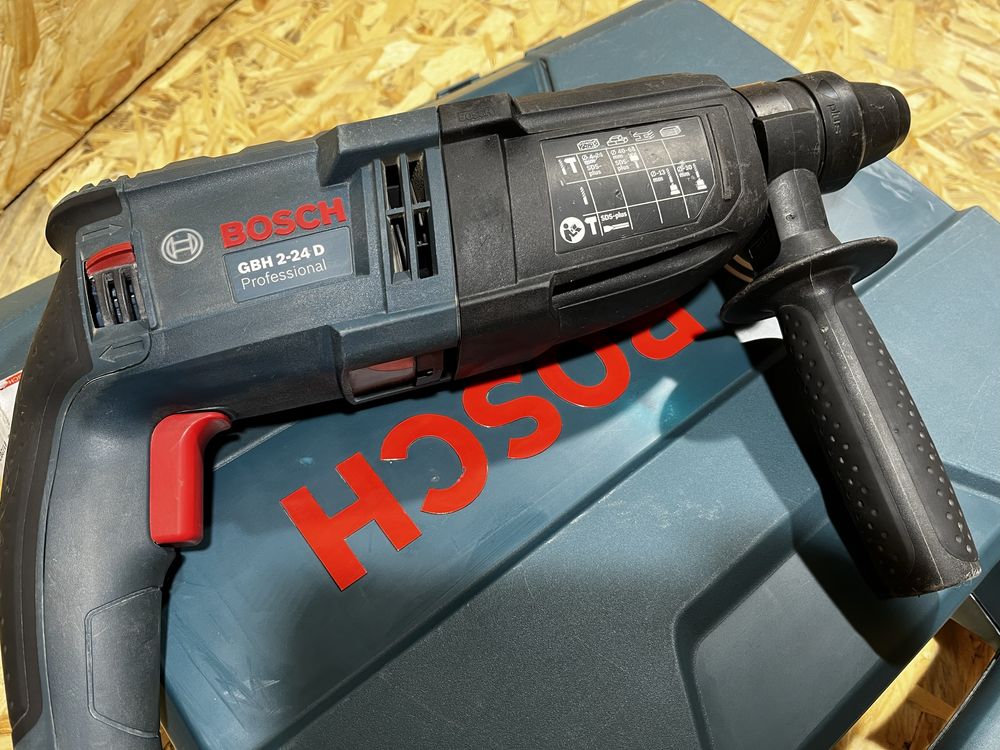 Перфоратор Bosch GBH 2-24D