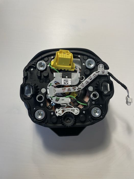 Poduszka powietrzna kierowcy Volkswagen Transporter T6.1 T7 Passat B8