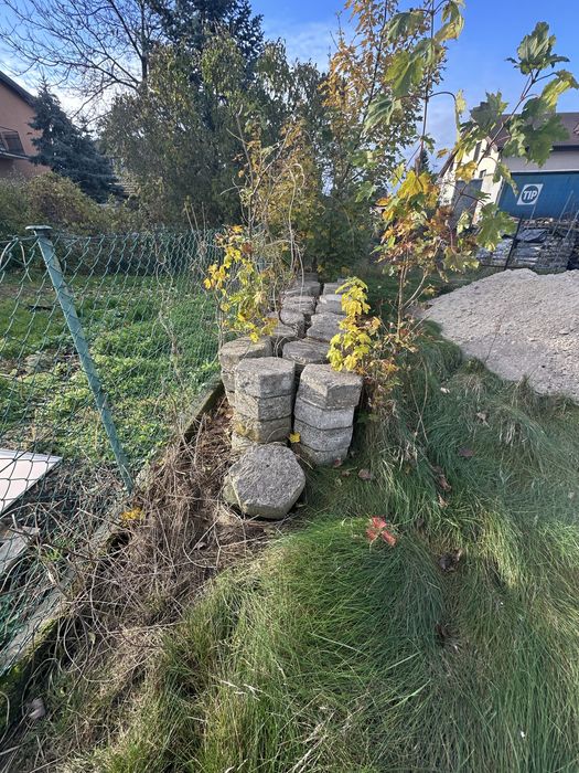 Gruz budowlany oddam ok. 40 T