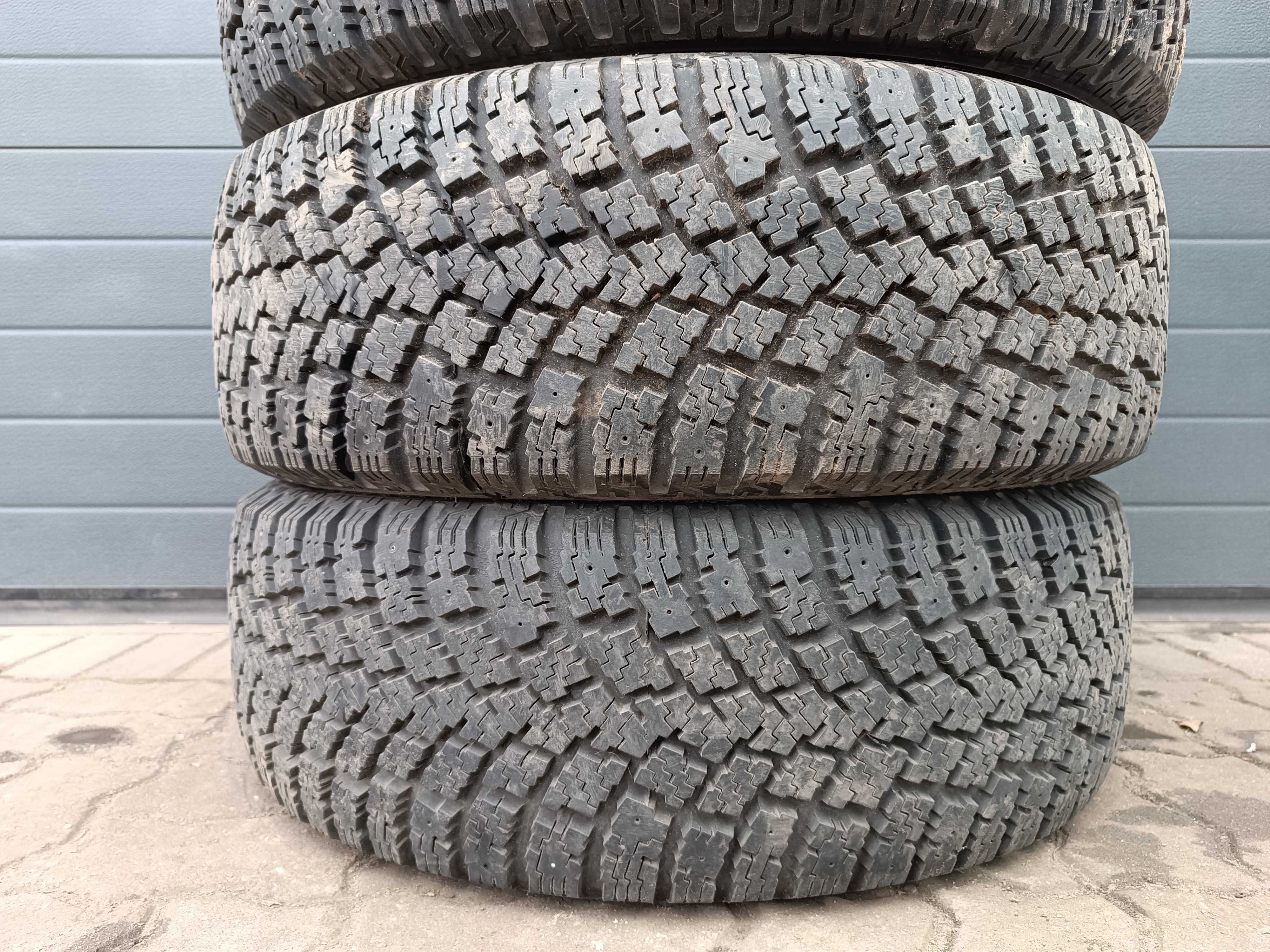 4x 265/70R16 112T Nordman SUV