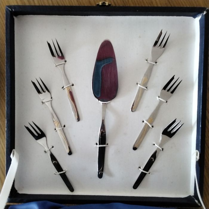 Prato bolo e talheres da Vista Alegre