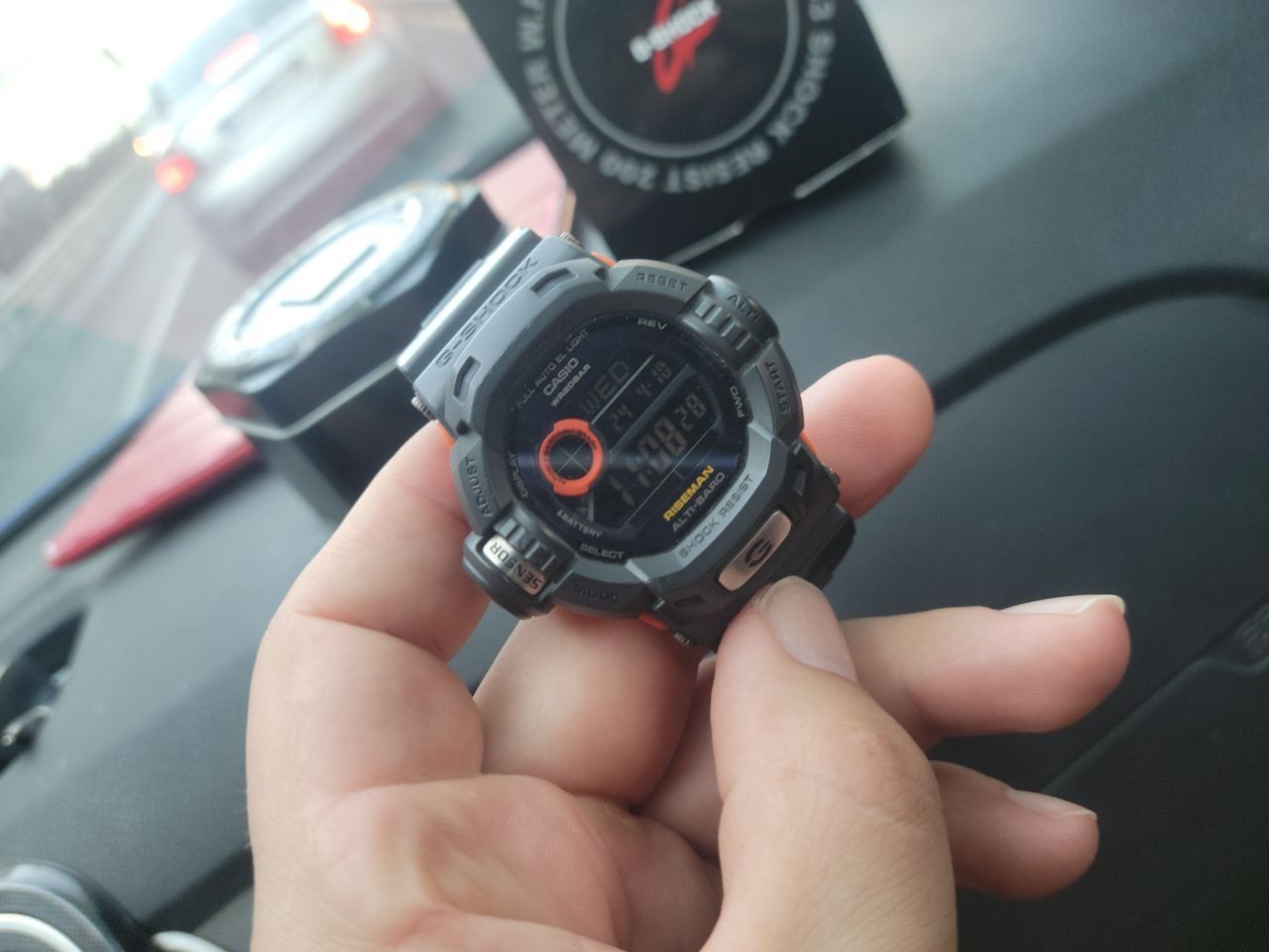 Часы G-Shock 9200 GY Riseman
