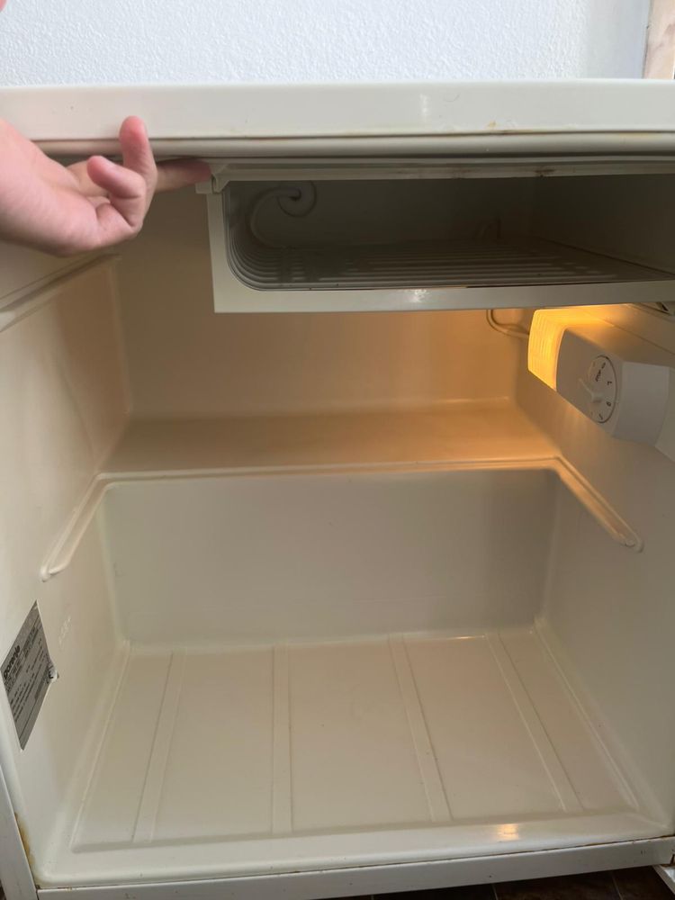 Mini Frigorífico Gorenje – Bom Estado!