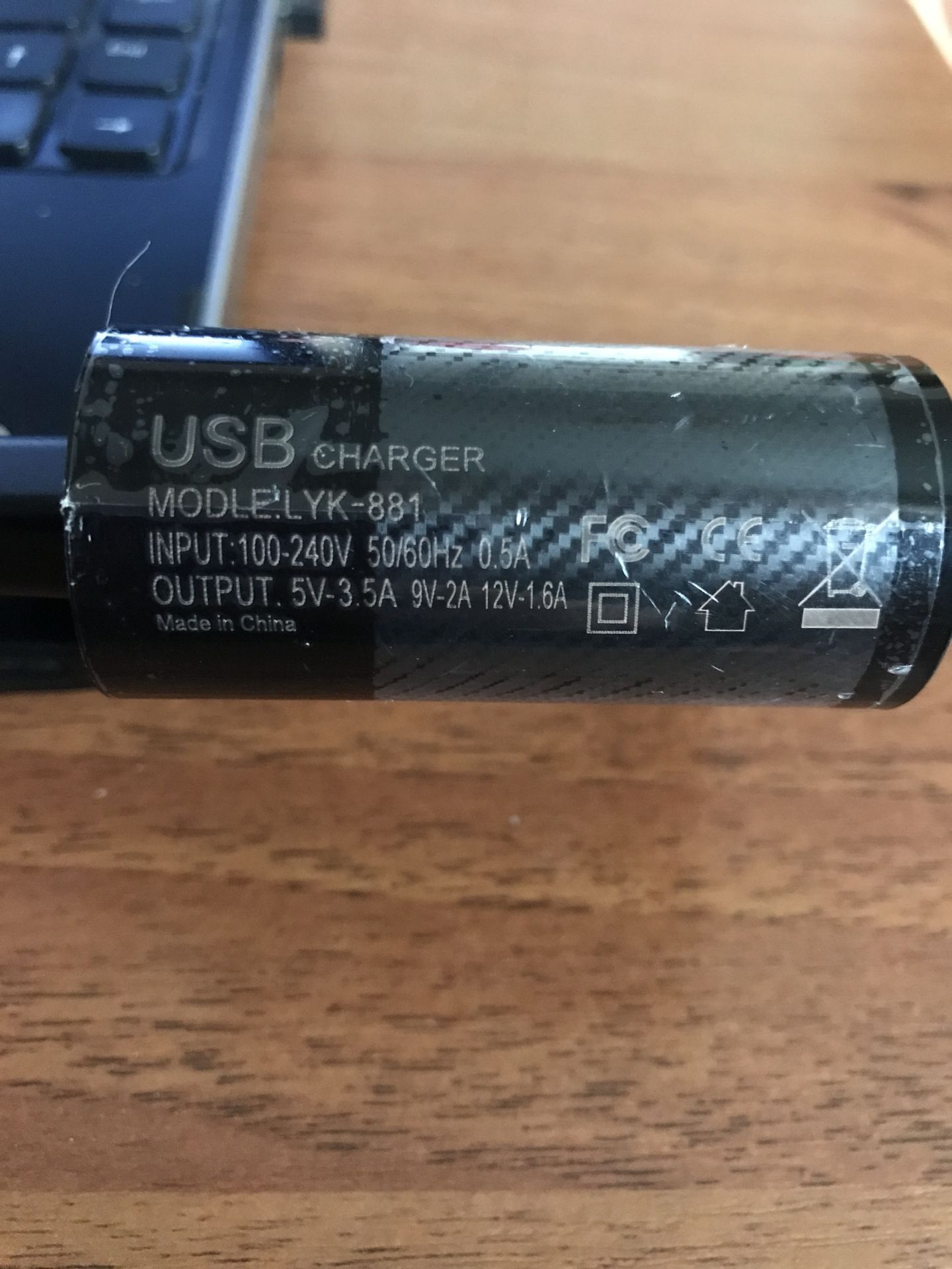 Зарядний пристрій Зарядка 65W / 5 USB + Type C