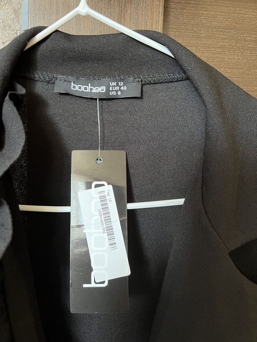 Чорна сукня підчак