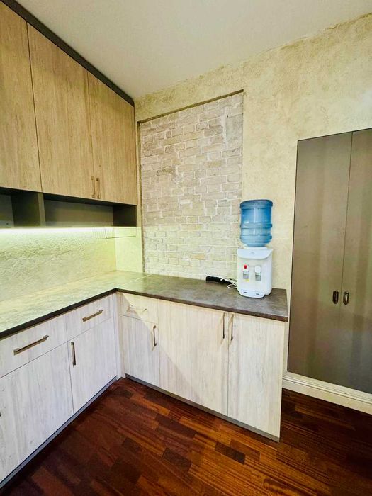 Подiл. вул. Ярославська, історичний центр, 2-к. квартира. Оренда.