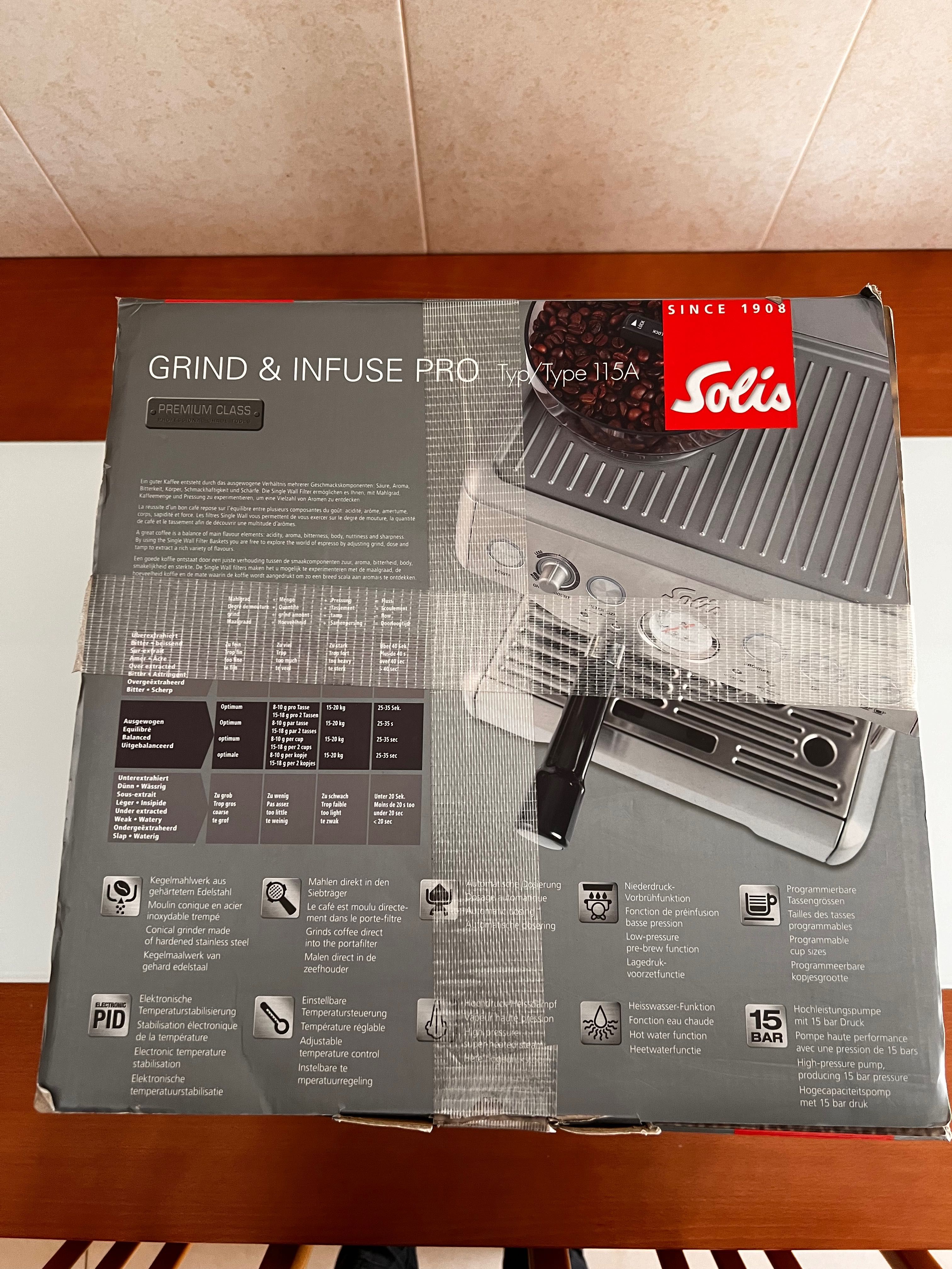 Máquina de Café Solis Grind & Infuse Pro 115A