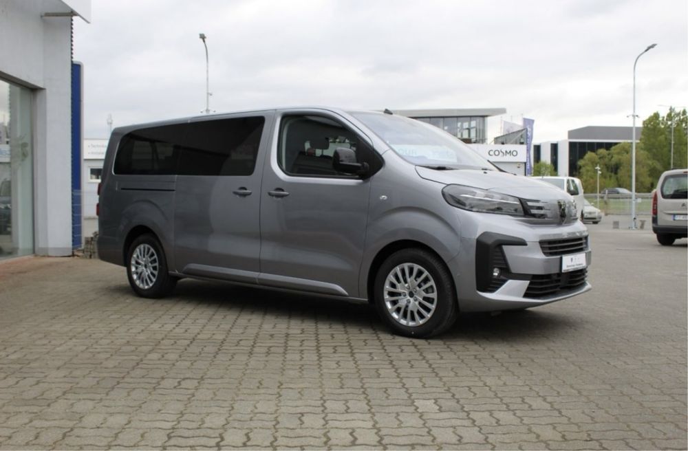 Wynajem busa busów osobowych 7, 8, 9 long klima