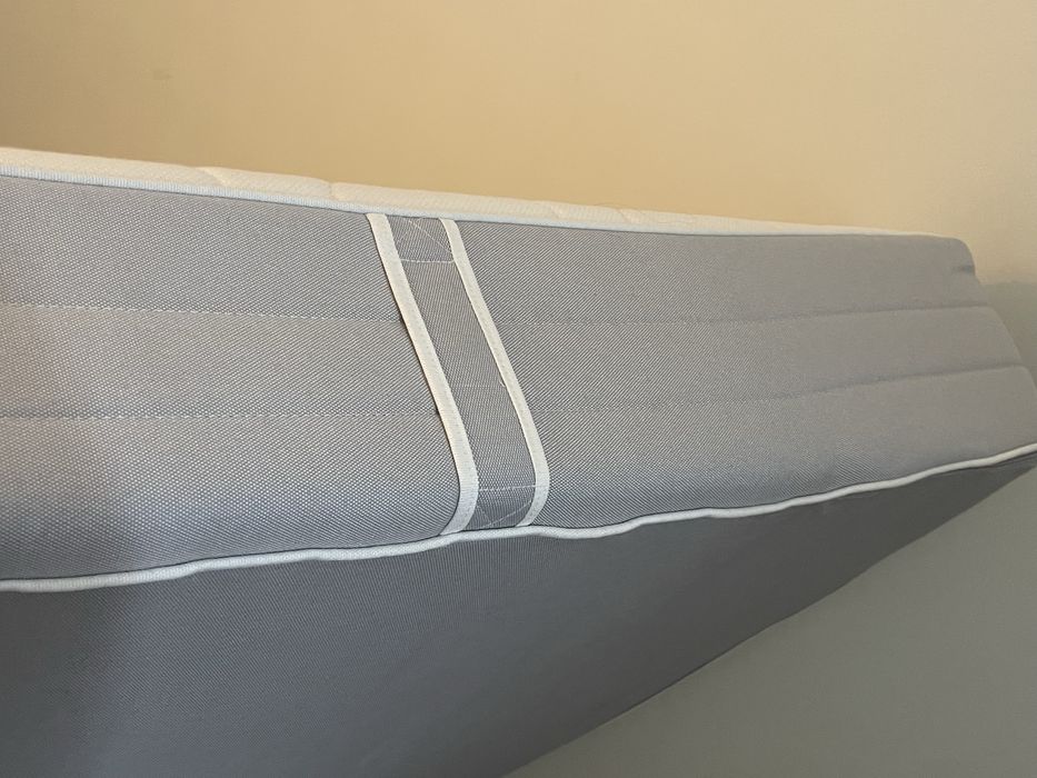 Colchao Ikea GERESTA