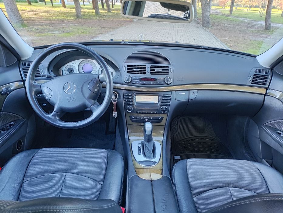 Mercedes E220 Automático AVANTGARD