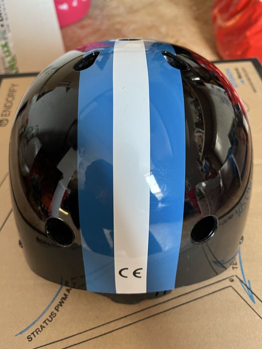Kask dziecięcy - rower rolki wrotki deskorolka