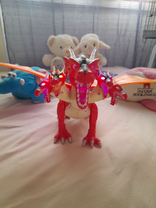 Conjunto de bonecos de animais