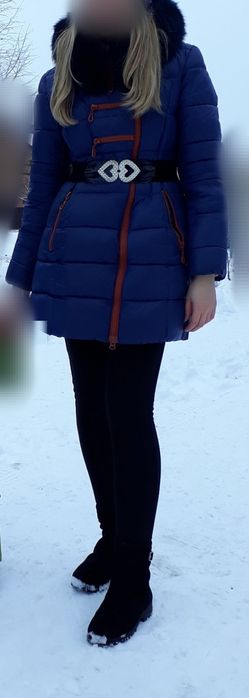 Зимовий пуховик жіночий