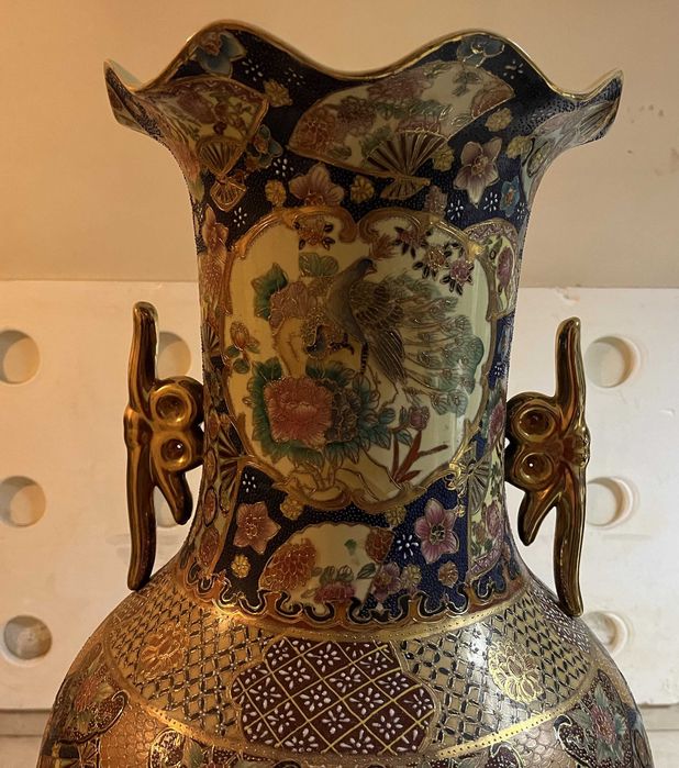 Jarrão Chinês antigo - 1,34 cm de altura