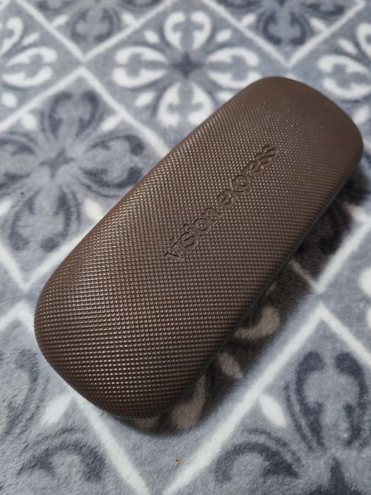 Futerał pudełko case na okulary vision Express