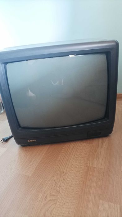 Telewizor z kineskopem