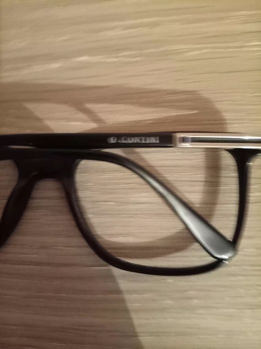 Sprzedam czarne oprawki Contini