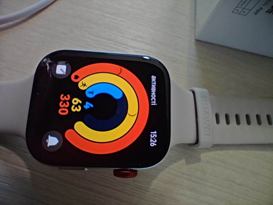 Смарт годинник Huawei fit3