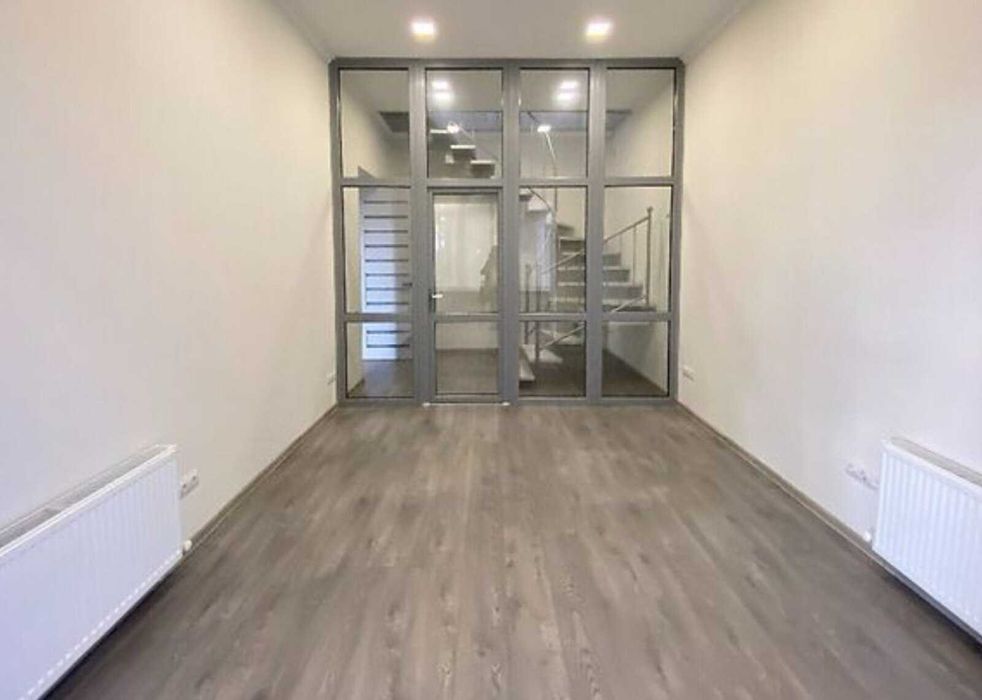 Оренда офісного приміщення в Центрі