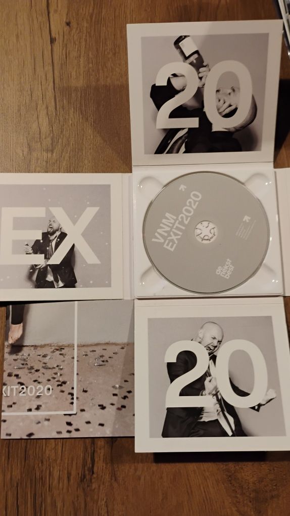 Płyta CD VNM Exit 2020 plakat stan bdb