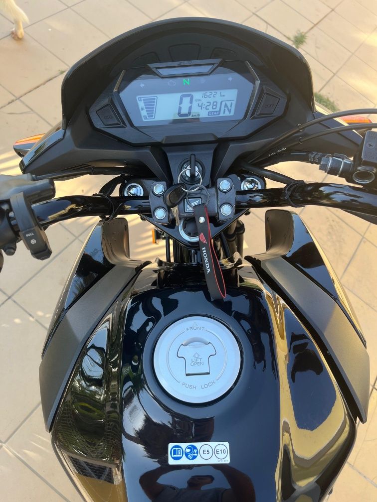 Vendo Honda cb125f