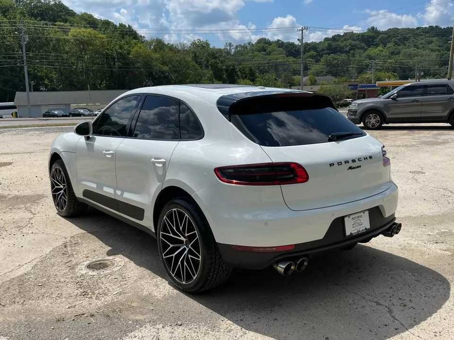 2018 Porsche Macan