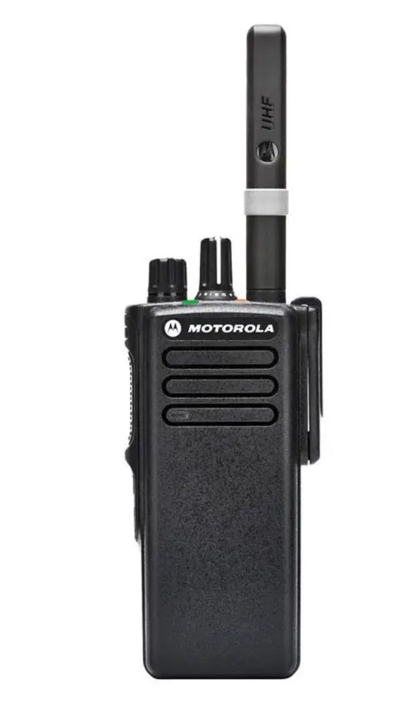 Motorola DP4400e VHF AES 256 - портативна рація