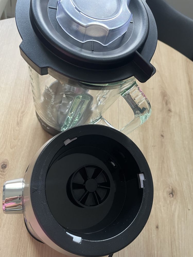 NOWY blender kielichiwy