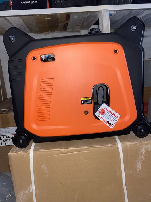 Генератор інверторний Husqvarna FRGG3500iE - 4 кВт - електростартер