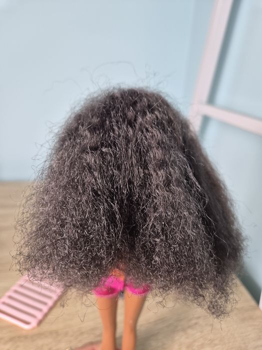 Lalka Barbie Christie Cali Girl płaskostopa gumowe nogi AA California