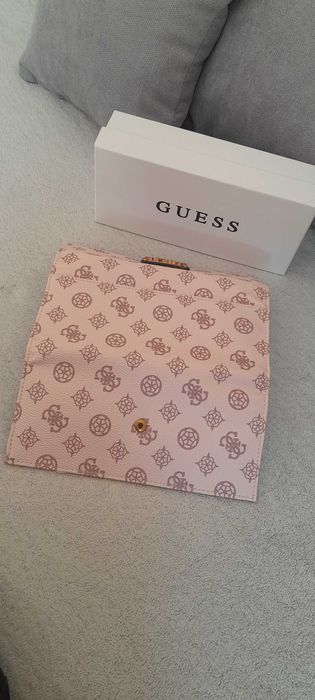 Portfel damski Guess nowy