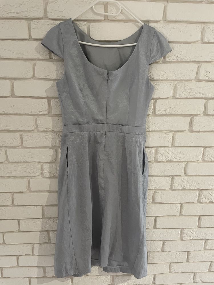 Sukienka retro w stylu Grace Kelly pastelowa midi