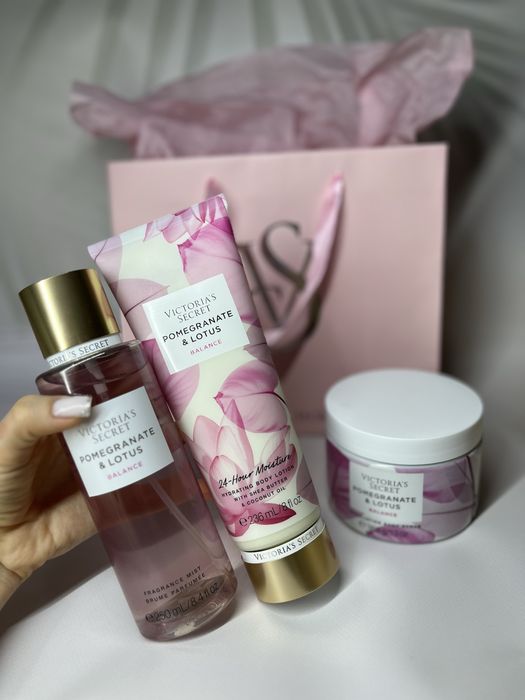 Подарункові бокси, набори від Victoria’s Secret Вікторія Сікрет