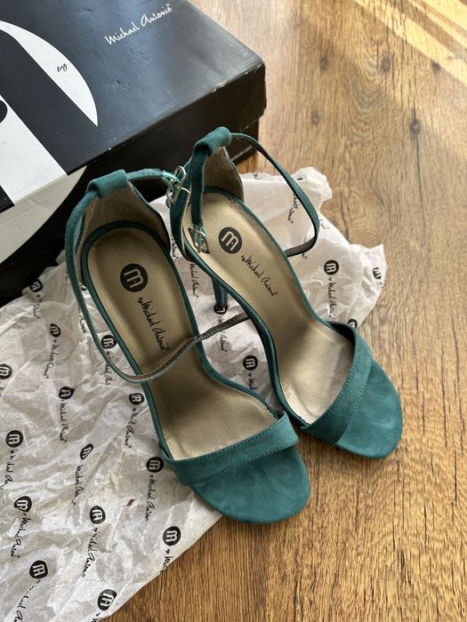 Босоніжки Michael Antonio