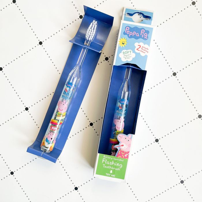 Дитяча зубна щіточка з лампочкою