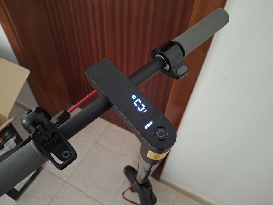 Trotinete Xiaomi Electric Scooter 4 Pro