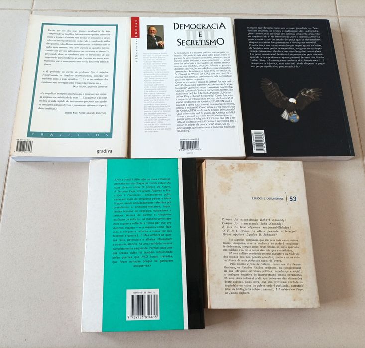 Livros Sobre a Temática da Guerra / Secretismo / América