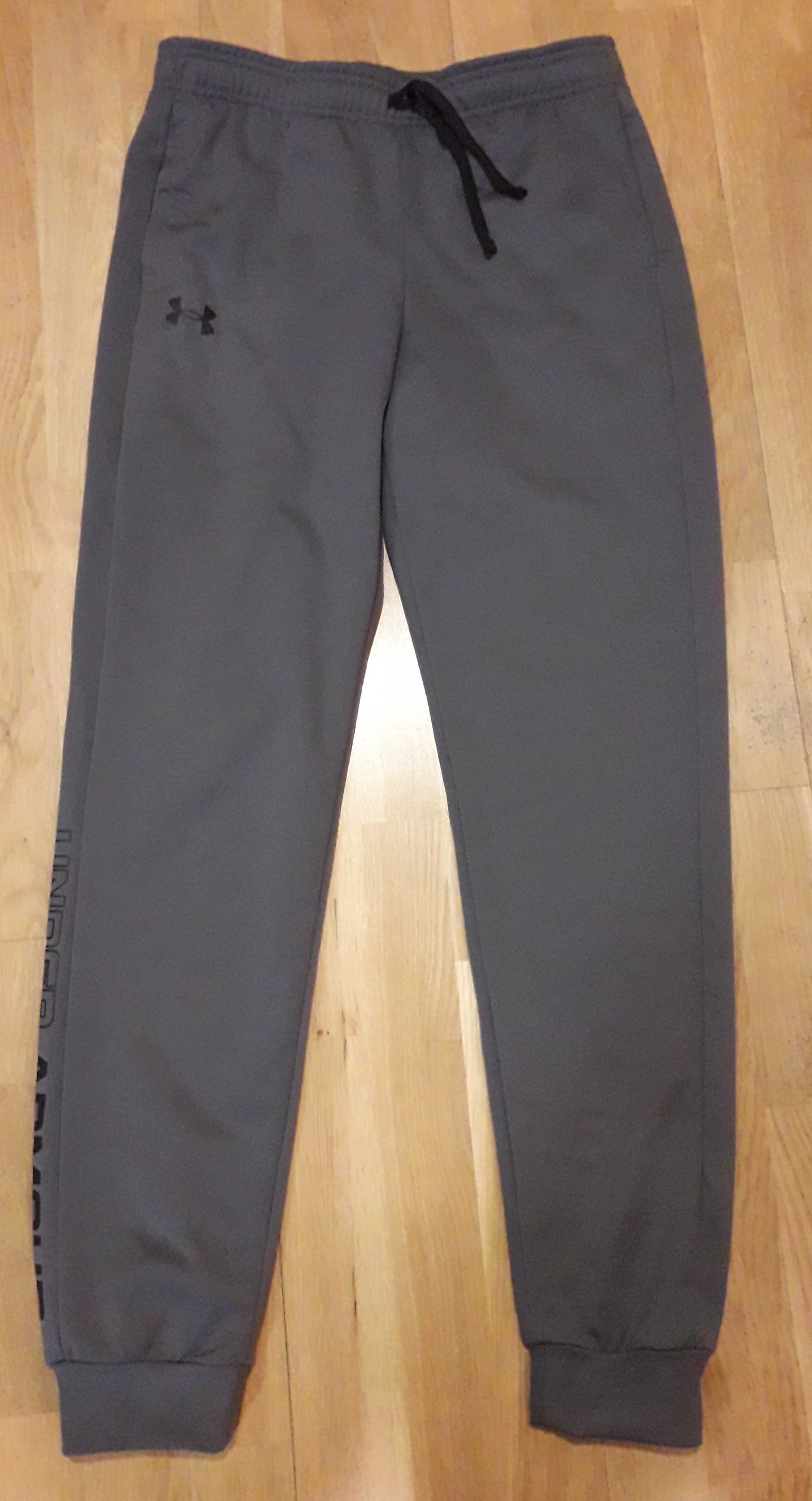 Spodnie Under Armour cimnoszare, roz.158cm.