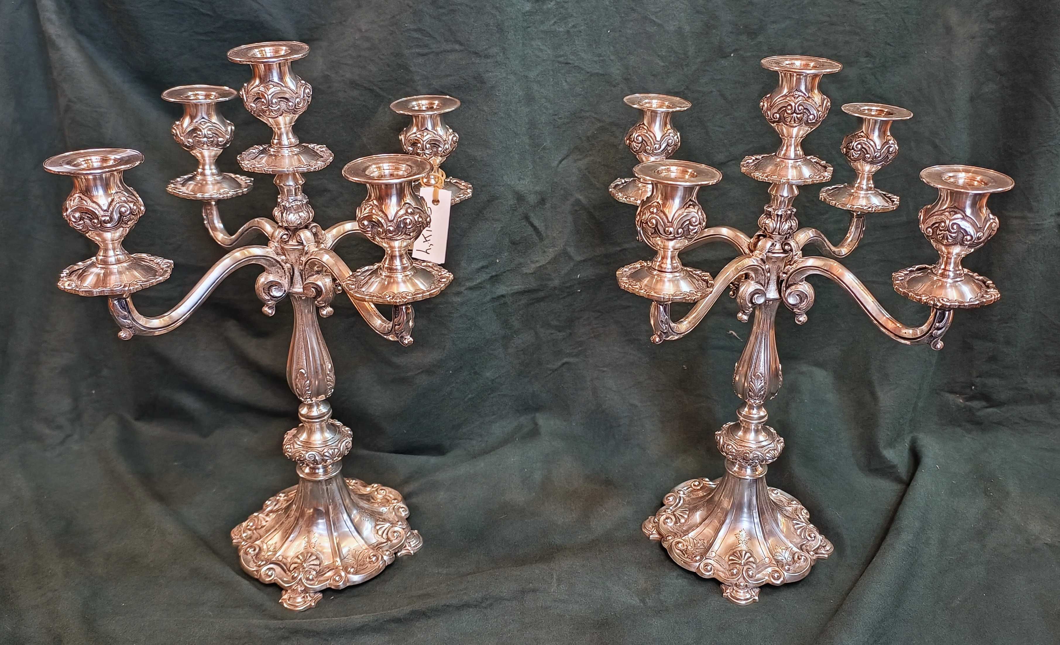 Pares Candelabros Prata