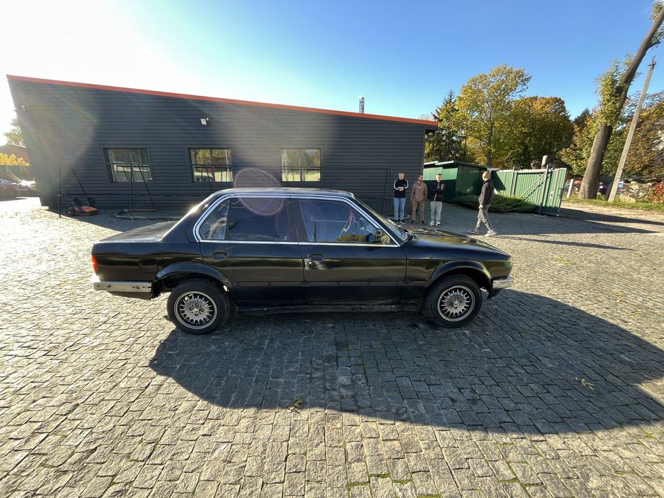 Продам  бмв е30, 1.8