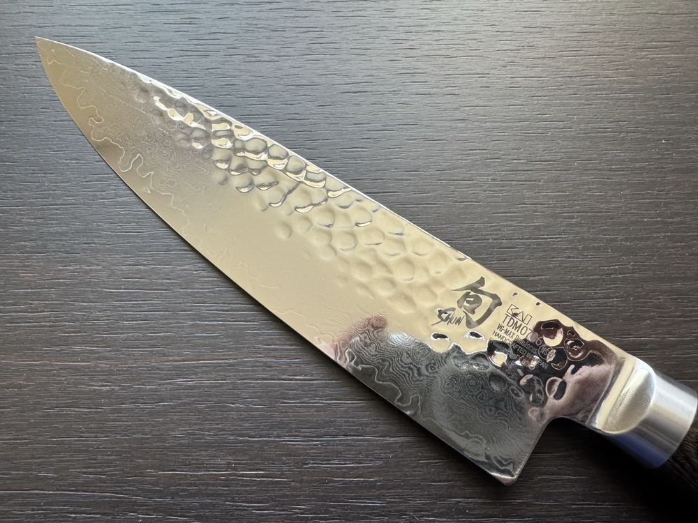 Японський професійний кухонний шеф-ніж Shun Premier