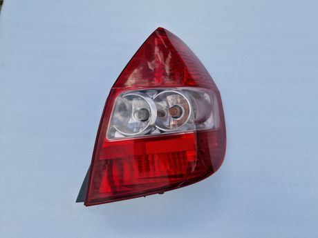 Honda Jazz II lampa tył tylna prawa prawy Europa