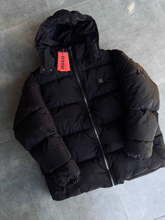 Мужская зимняя куртка с капюшоном