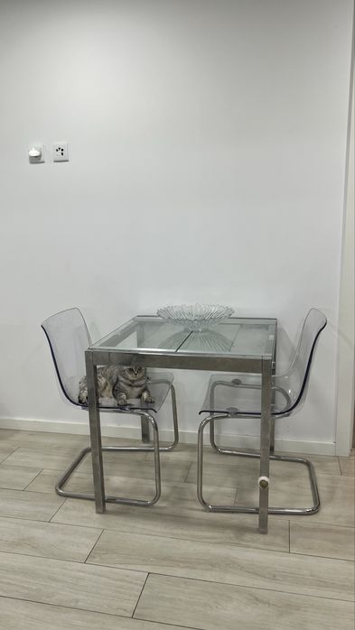 Conjunto IKEA Glivarp/Tobias - Mesa e 2 cadeiras