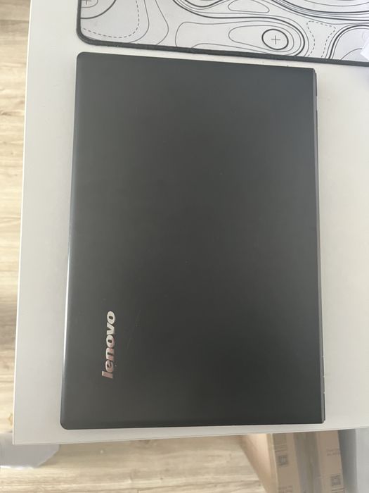 Laptop lenovo ideapad 300-17ISK