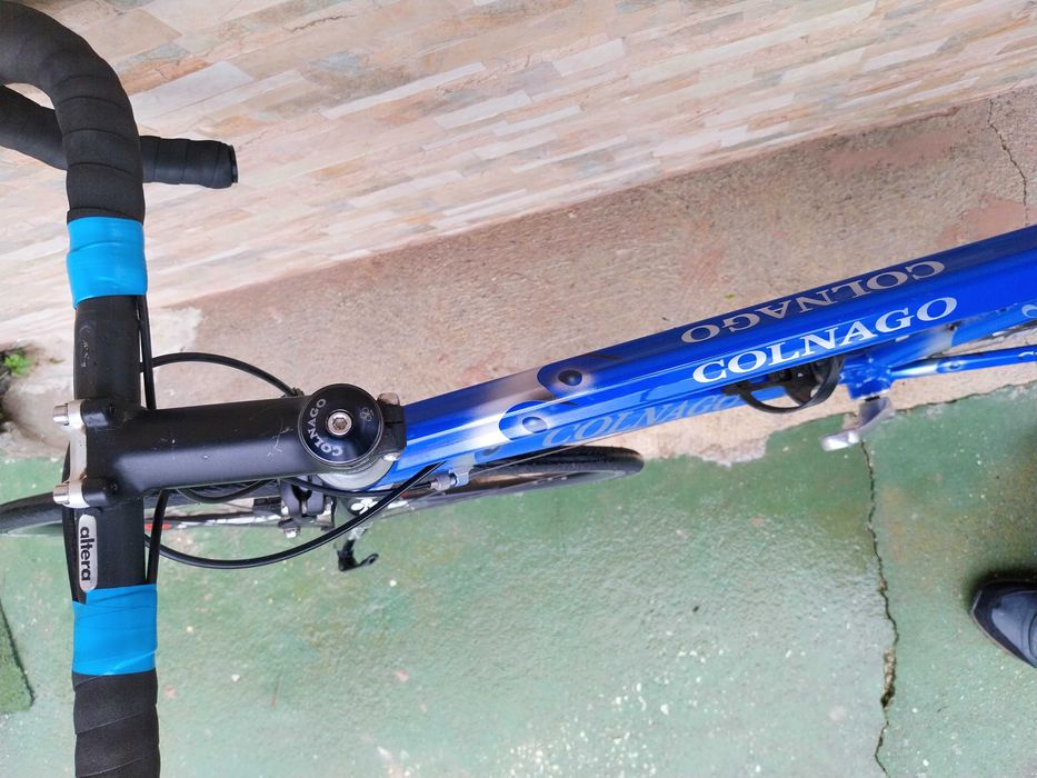 Bicicleta de estrada Colnago modelo Asso